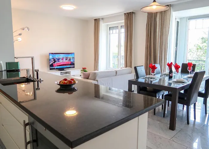 Le Jazz By Interhome Appartement Montreux